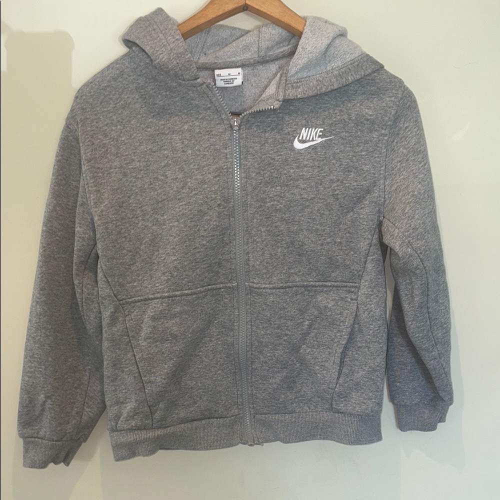 Nike Gray Athletic Full Zip Sweatshirt with Hood. Girls medium